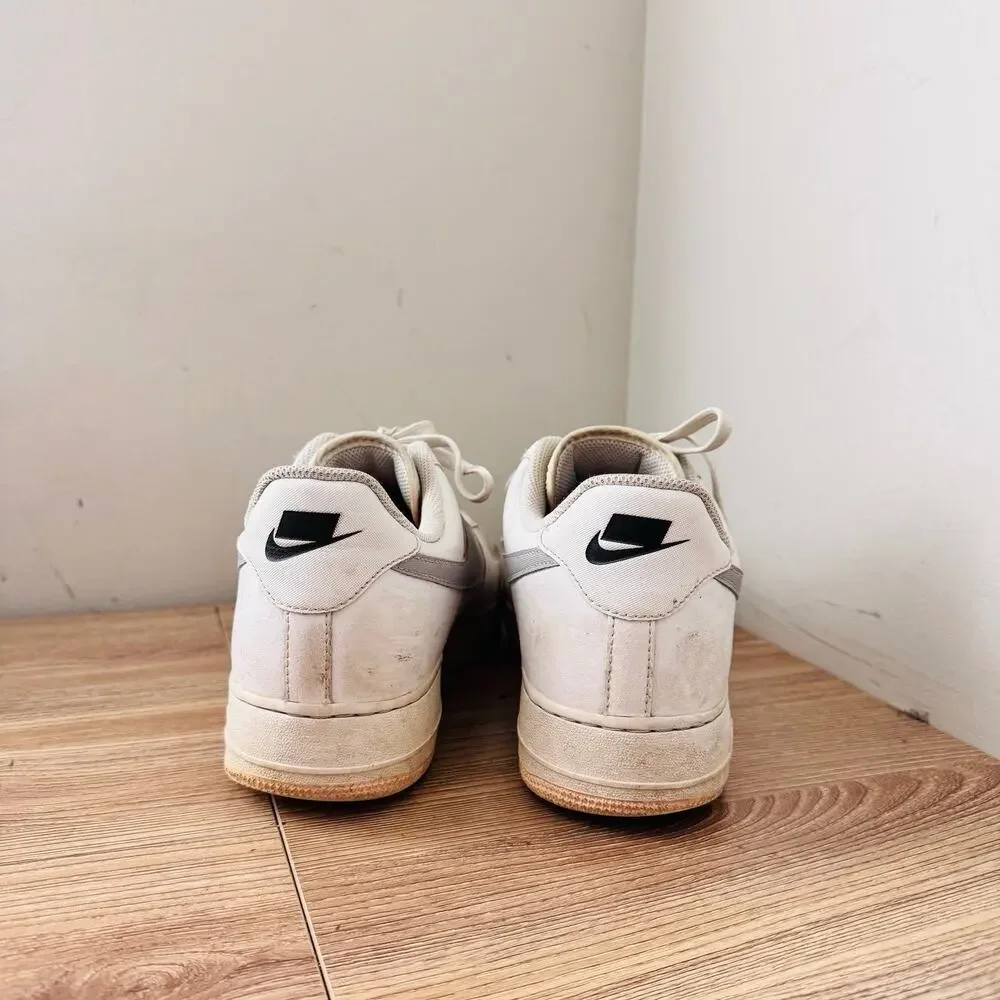 Nike Air Force 1 Low Sneakers White Gray Mens Size 11.5